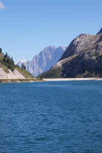 Il Lago di Fedaia - Sullo sfondo il Monte Civetta.